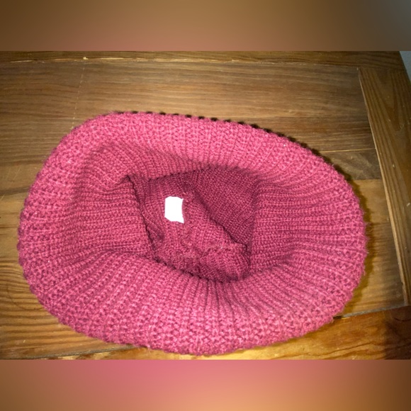 EUC | Five Ten | Red | Black & White Logo | OSFM - Picture 4 of 5